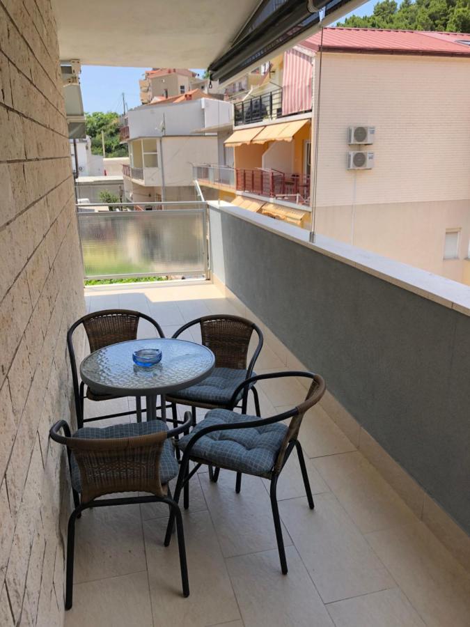 Omis - Private Ensuite Room With Balcony - Hotel Style エクステリア 写真